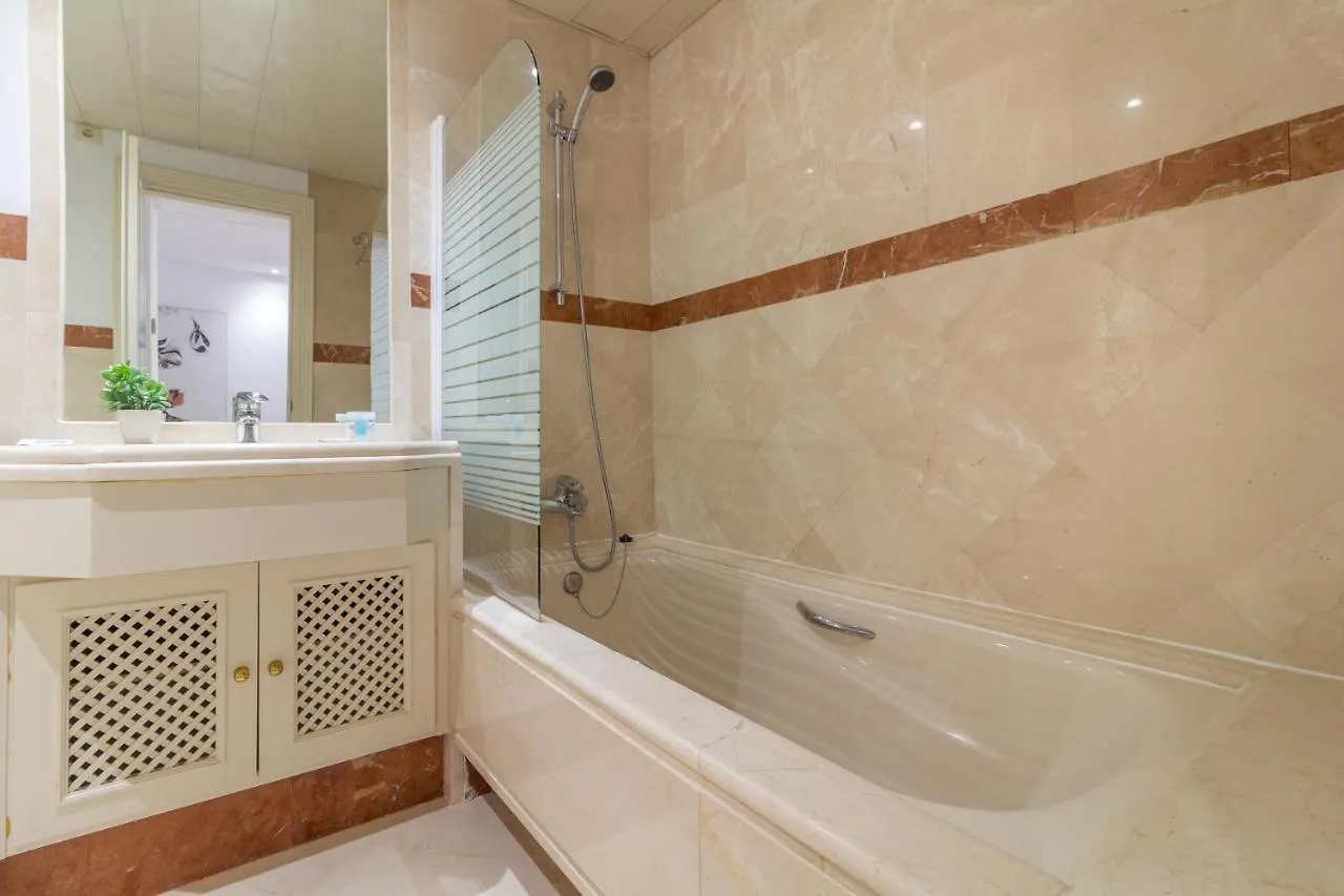 Xpce D Carlos Gardens Apartment 马尔韦利亚