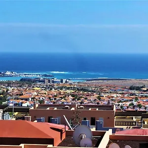 https://villa-carmen-caleta-de-fuste.in-canary-islands.com